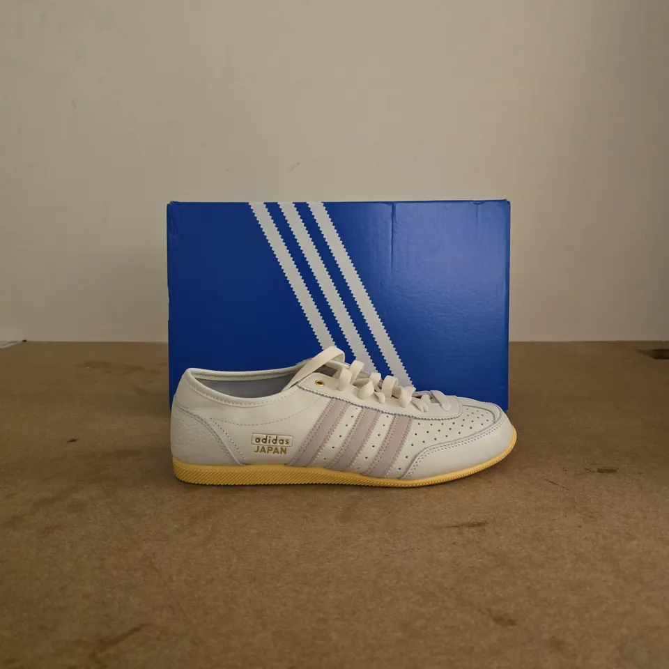 ADIDAS JAPAN WHITE LEATHER SNEAKERS – GUM SOLE UK 6