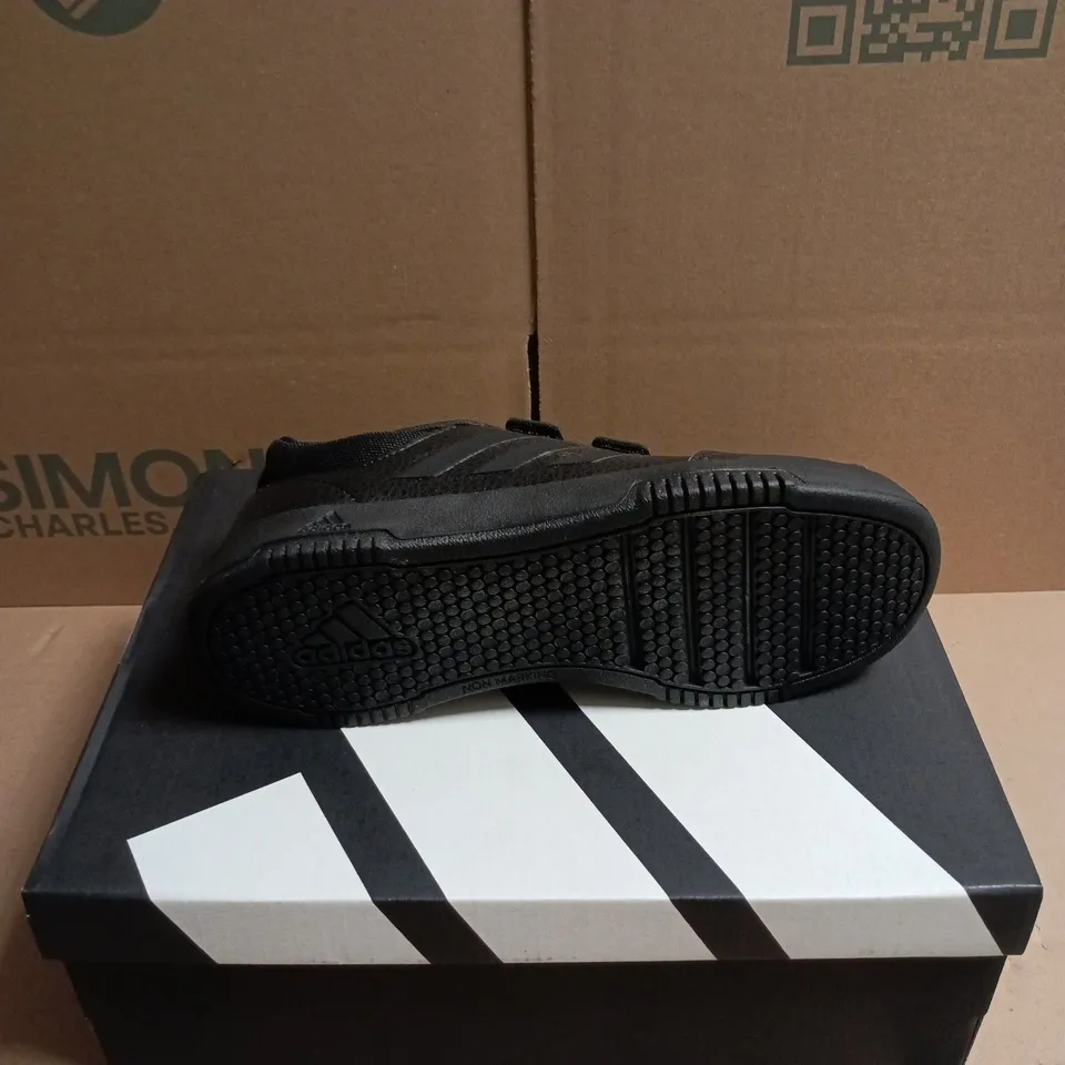 BOXED PAIR OF ADIDAS TENSAUR SPORT HOOK-AND-LOOP BLACK CHILDREN'S TRAINERS - 2