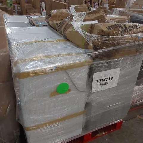 PALLET OF APPROXIMATELY 4 UNPROCESSED RAW RETURN HOUSEHOLD AND ELECTRICAL GOODS TO INCLUDE;