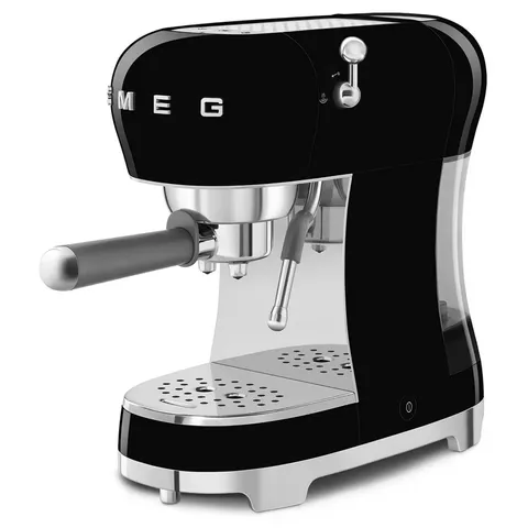 SMEG ECF02 ESPRESSO COFFEE MACHINE - BLACK