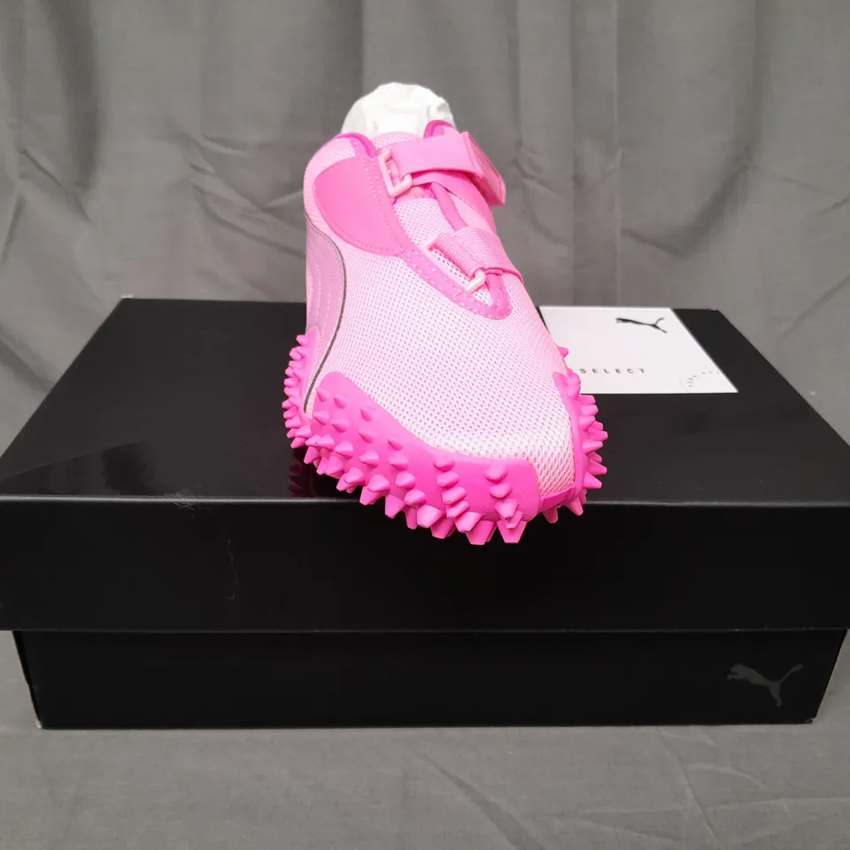 BOXED PAIR OF PUMA MOSTRO ECSTACY SNEAKERS IN PINK UK SIZE 9