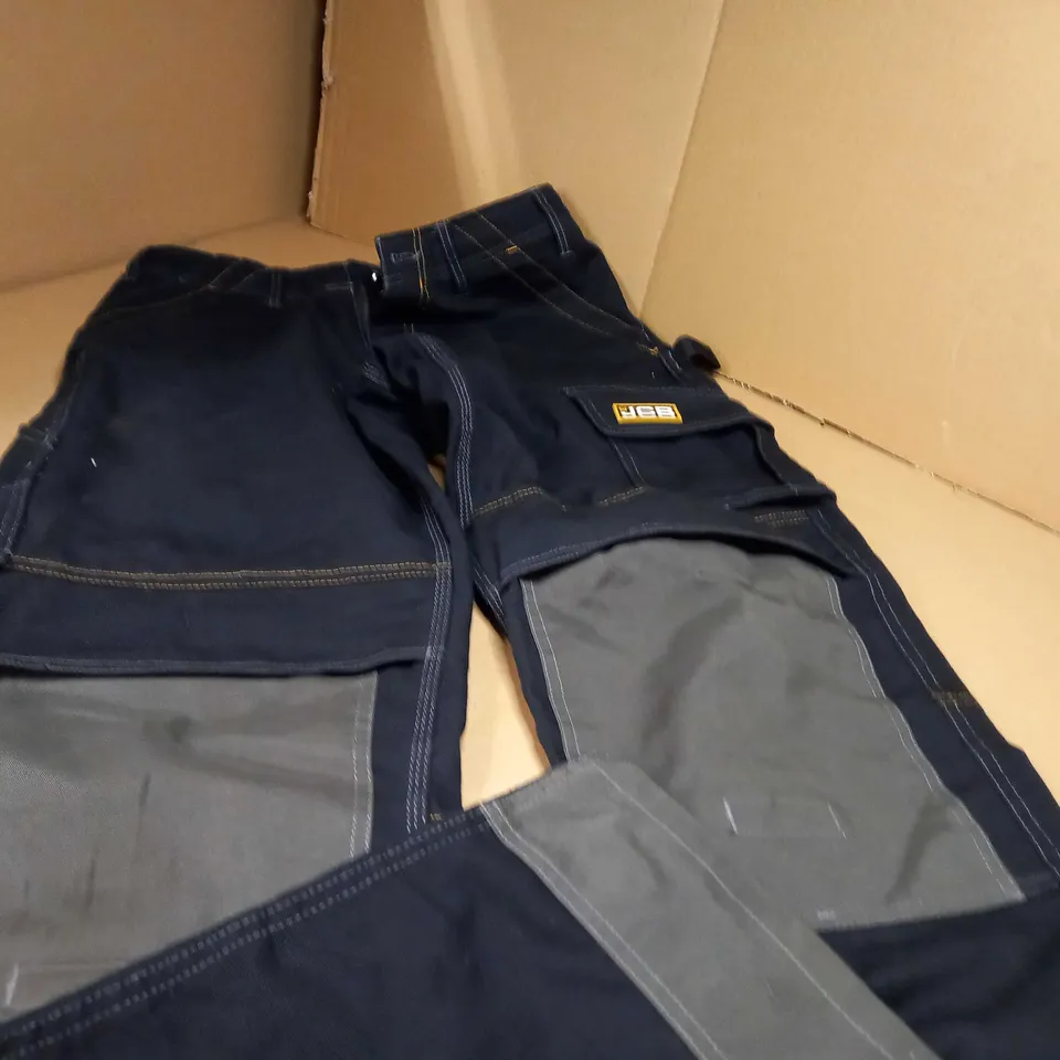 JCB HARD WEARING BLACK/KHAKI WORK TROUSERS - SIZE W32/LONG