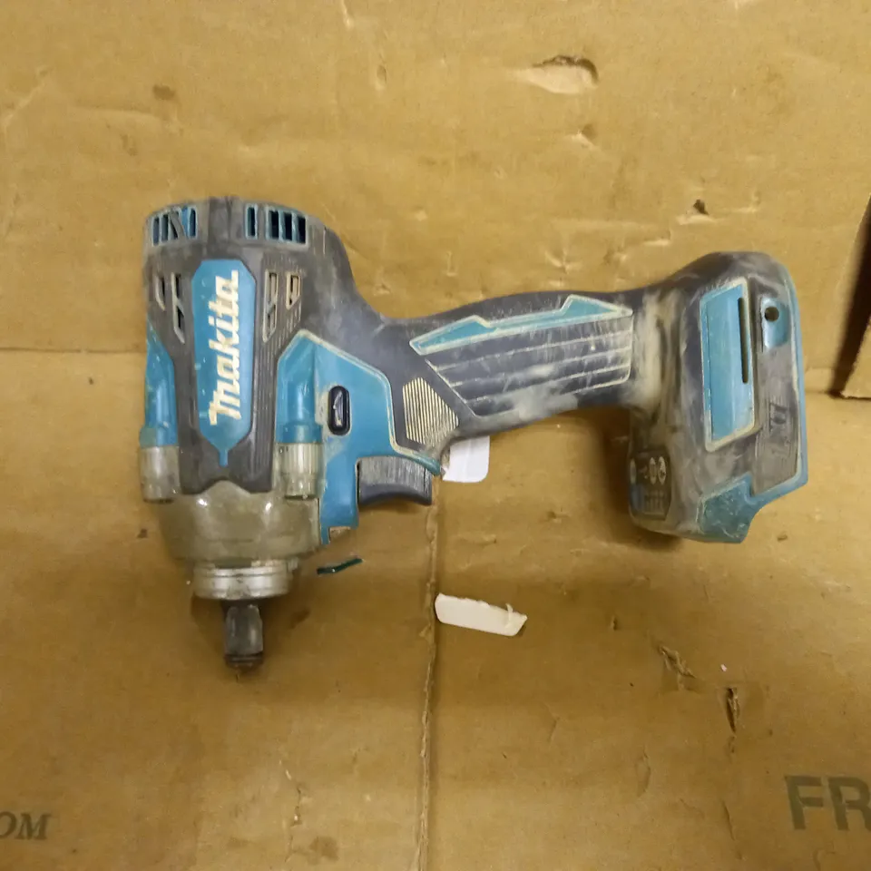 MAKITA DTW300Z CORDLESS IMPACT WRENCH