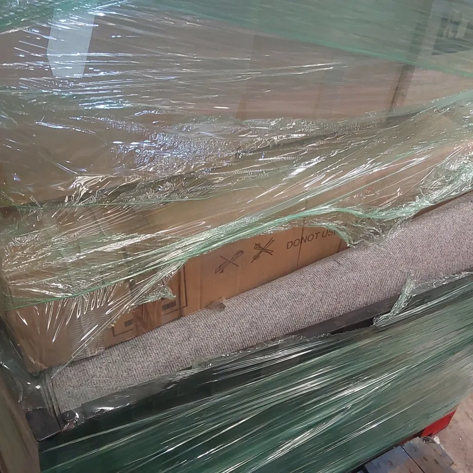 PALLET CONTAINING A VERY LARGE QUANTITY OF ASSORTED ITEMS INCLUDING: JETBEST INK, PRINTER CARTRIDGES, ASSORTED CLOTHING ECT
