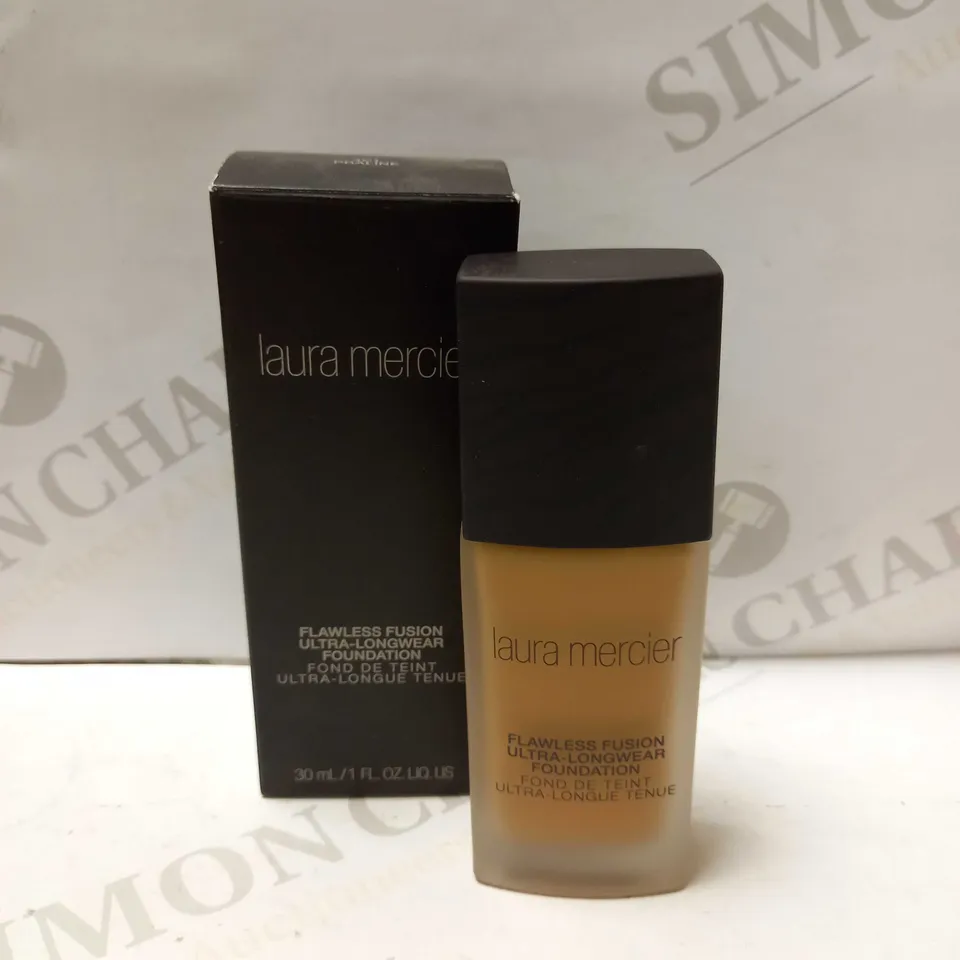 LAURA MERCIER FLAWLESS LONGWEAR FOUNDATION - 4C1 PRALINE