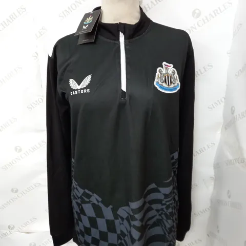 NEWCASTLE UNITED FC TRAINING TOP SIZE M