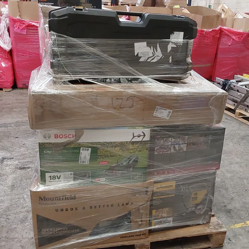 PALLET OF APPROXIMATELY 14 UNPROCESSED RAW RETURN HOUSEHOLD AND ELECTRICAL GOODS TO INCLUDE;