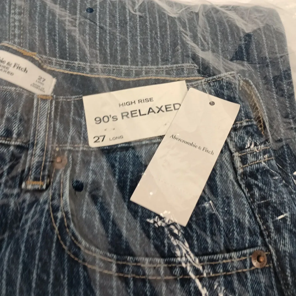 ABERCROMBIE & FITCH HIGH RISE 90S RELAXED JEANS – WAIST 27IN, INSEAM 27IN 