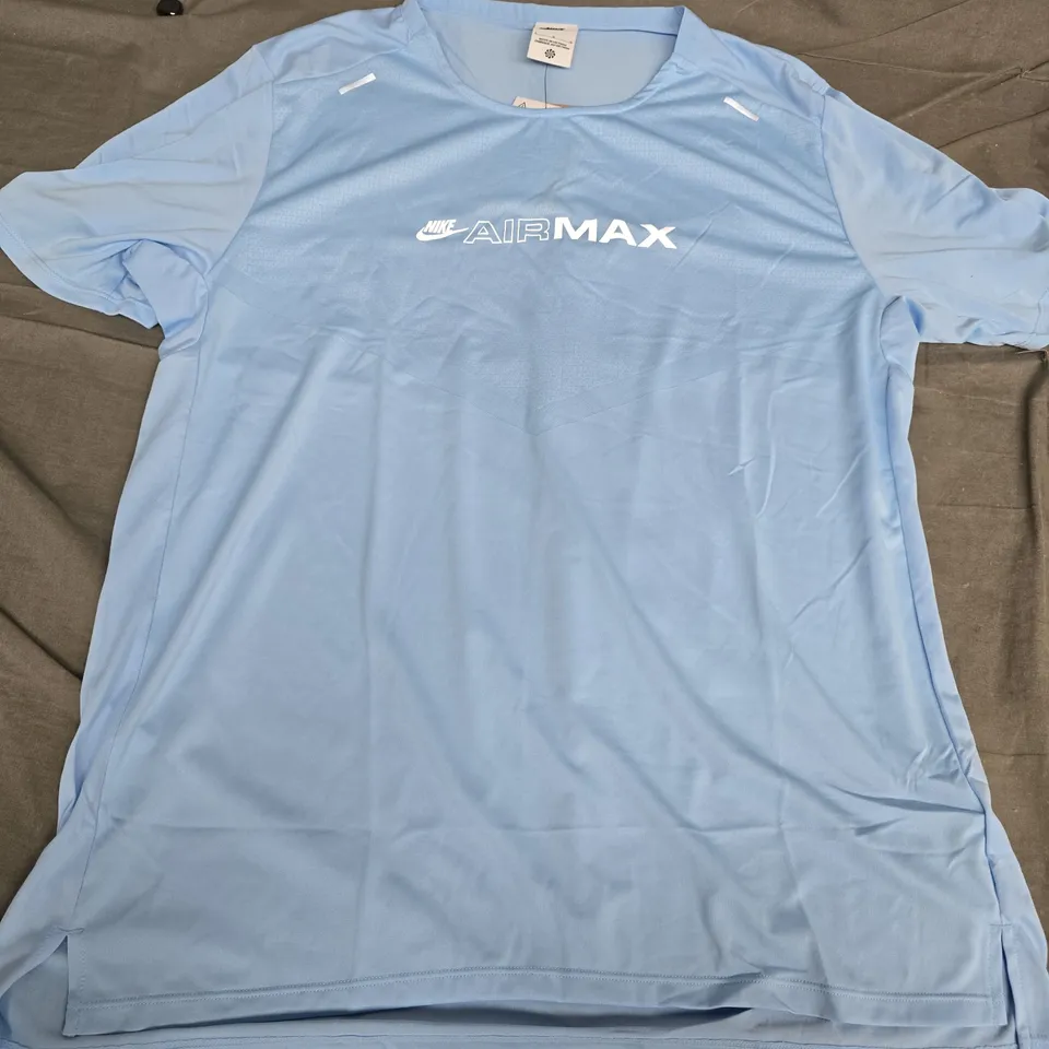 NIKE AIR MAX T-SHIRT – LIGHT BLUE - LARGE
