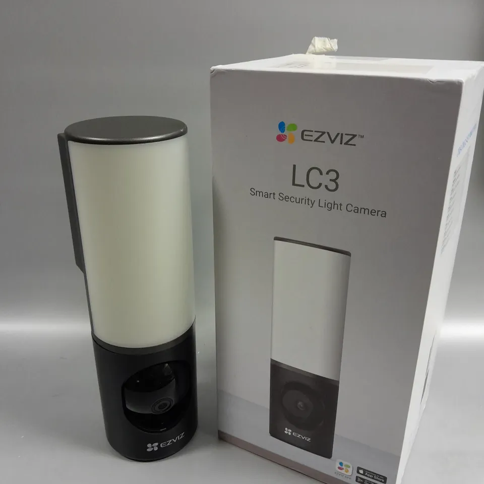 BOXED EZVIZ LC3 SMART SECURITY LIGHT CAMERA	