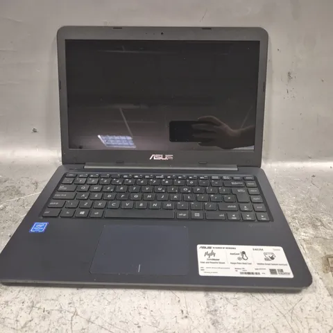 ASUS E402 MA LAPTOP