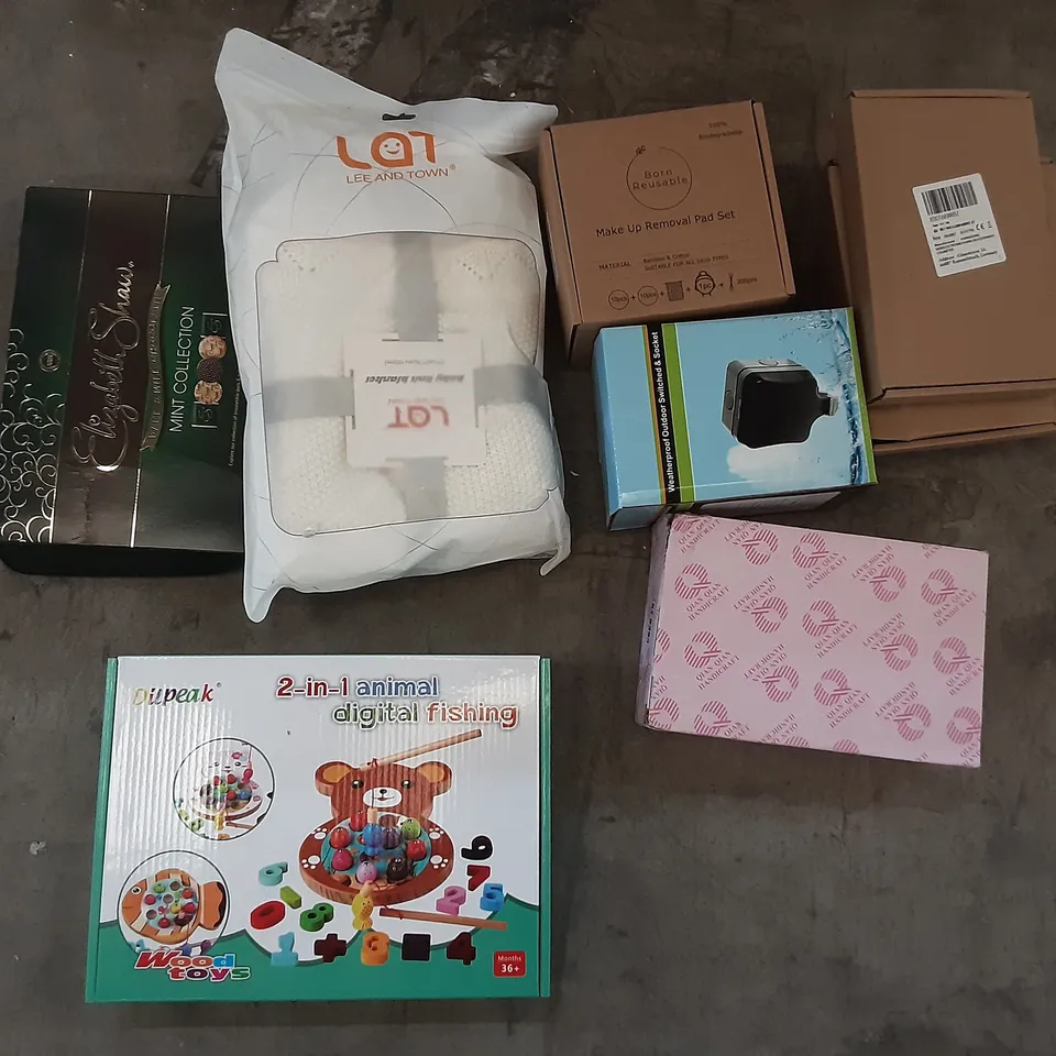 PALLET OF ASSORTED HOMEWARE ITEMS TO INCLUDE OUTDOOR POWER SOCKETS, BABY TOYS, PHONE CASES ETC 