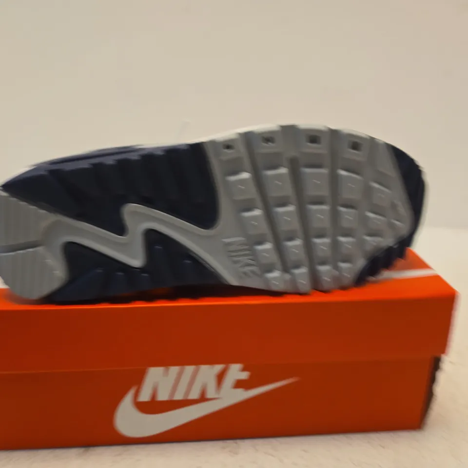 BOXED PAIR OF NIKE AIR MAX 90 MESH GS WHITE/BLUE CRYSTAL KIDS' SHOES – UK 5.5
