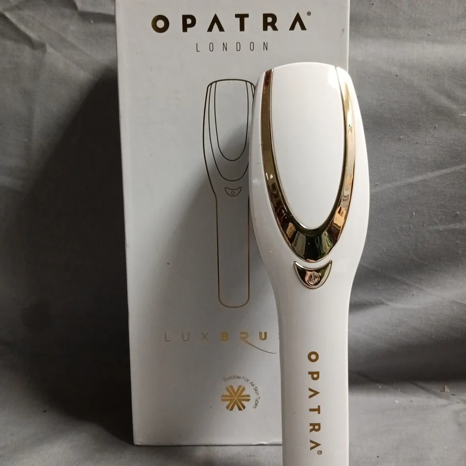 BOXED OPATRA LONDON LUX BRUSH