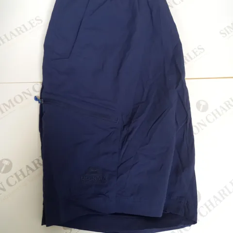 MOUNTAIN EQUITMENT NAVY SHORTS SIZE 34"