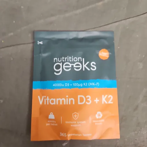 NUTRITION GEEKS VITAMIN D3 + K2 TABLETS - 365 TABLETS 