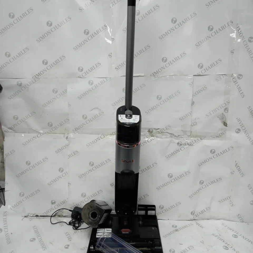 SHARK CORDLESS HYDROVAC 3-IN-1 CLEANER WD210UK