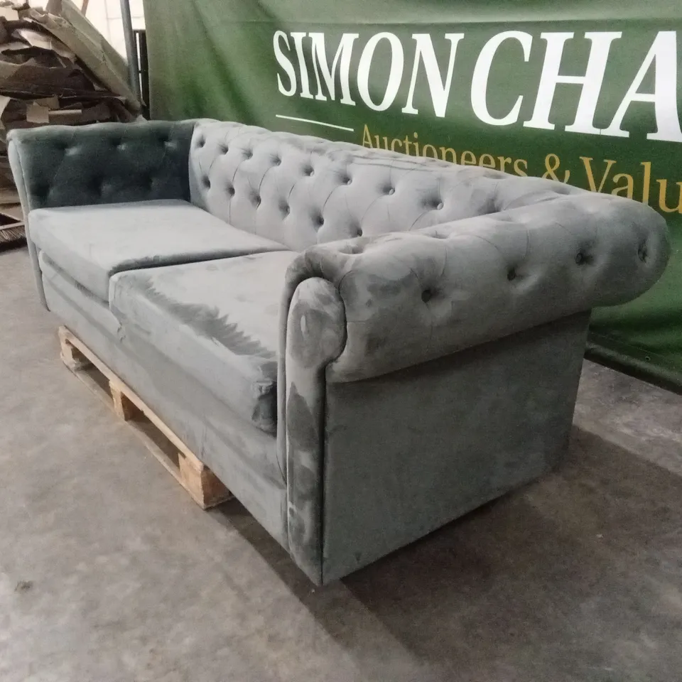QUALITY DESIGNER 3 SEATER CHESTERFIELD SOFA BED - CHARCOAL VELVET