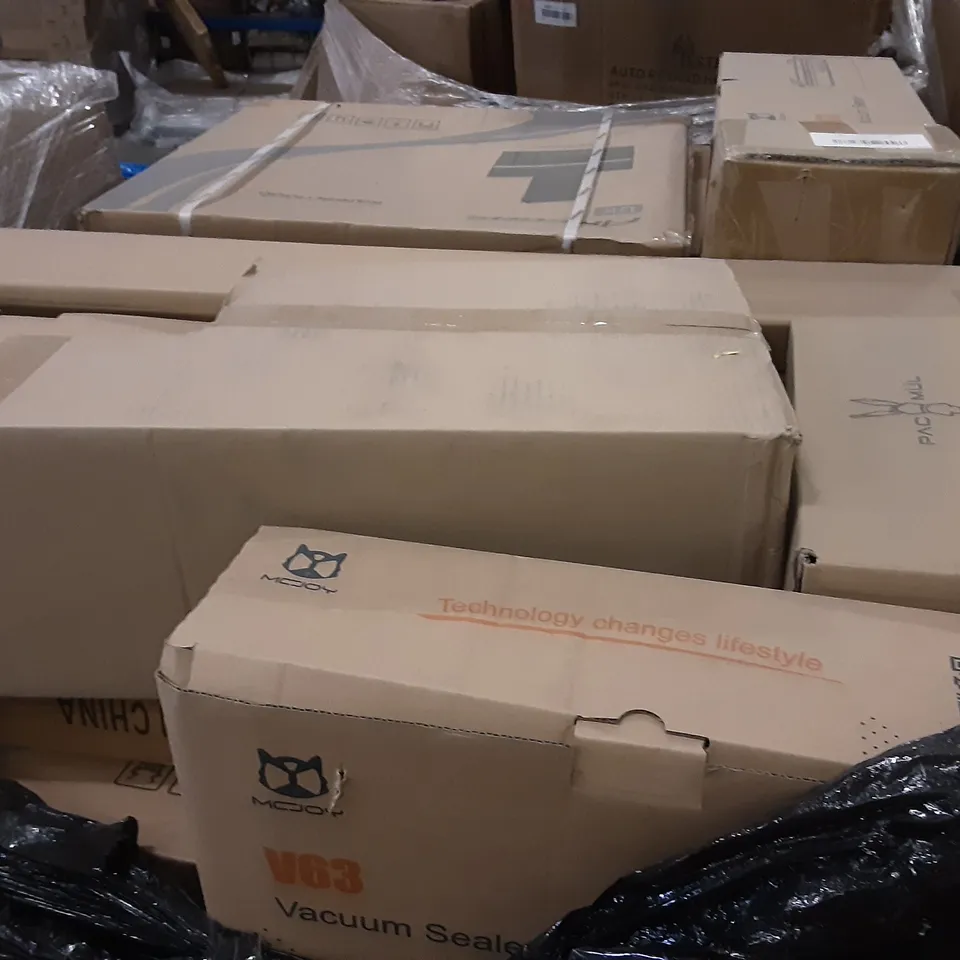 PALLET OF ASSORTED PRODUCTS INCLUDING MCJOY VACUUM SEALER, ALUMINIUM LADDER, FASPUP FITNESS PULL DOWN BAR, FIREGAS RANGE HOOD, LED FAN CEILING LIGHT