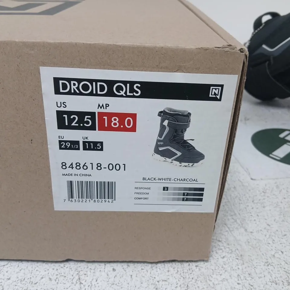 NITRO DROID QLS SNOWBOARD BOOTS – BLACK/WHITE/CHARCOAL, UK KIDS 11.5