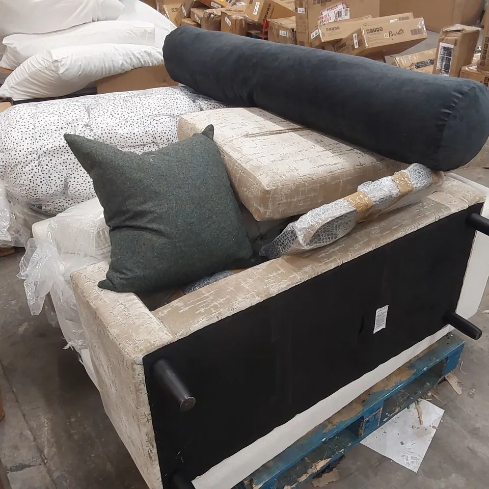 PALLET OF ASSORTED HOME FURNISHINGS INCLUDING: SOFA PARTS, CUSHIONS, BEDDING ECT