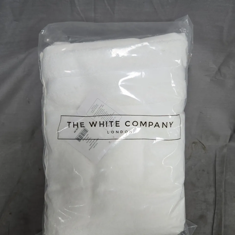 THE WHITE COMPANY WHITE CLASSIC DOUBLE BORDER SUPER JUMBO TOWEL WHITE 115 X 180CM