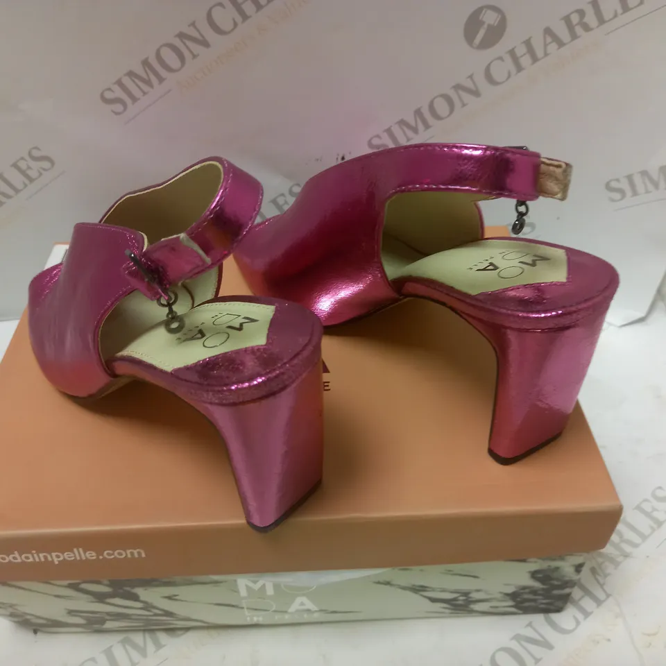 BOXED CHRISSI FUSCHAI METALLIC LEATHER