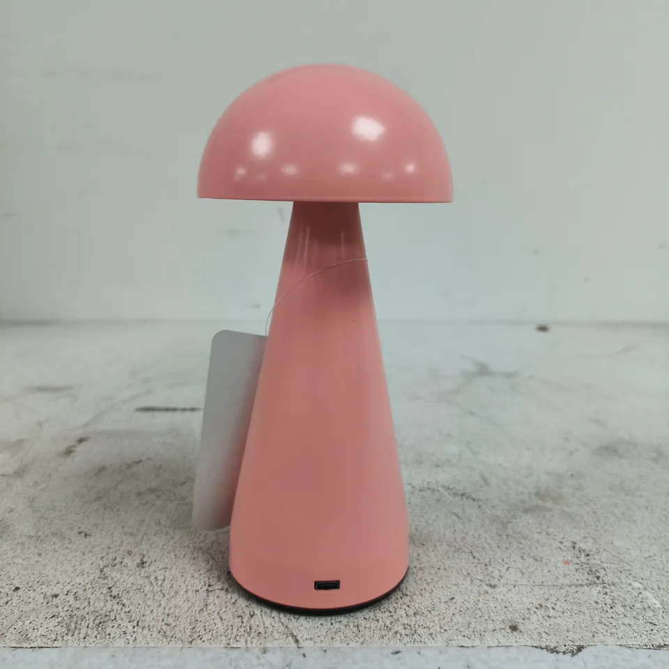 BOXED PINK DOME TABLE LAMP