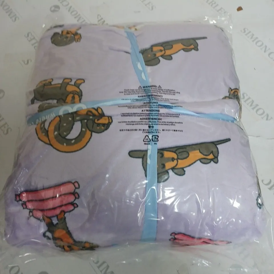 SEALED BASCHHOUND THEMED PURPLE OODIE HOODED BLANKET - SIZE UNSPECIFIED