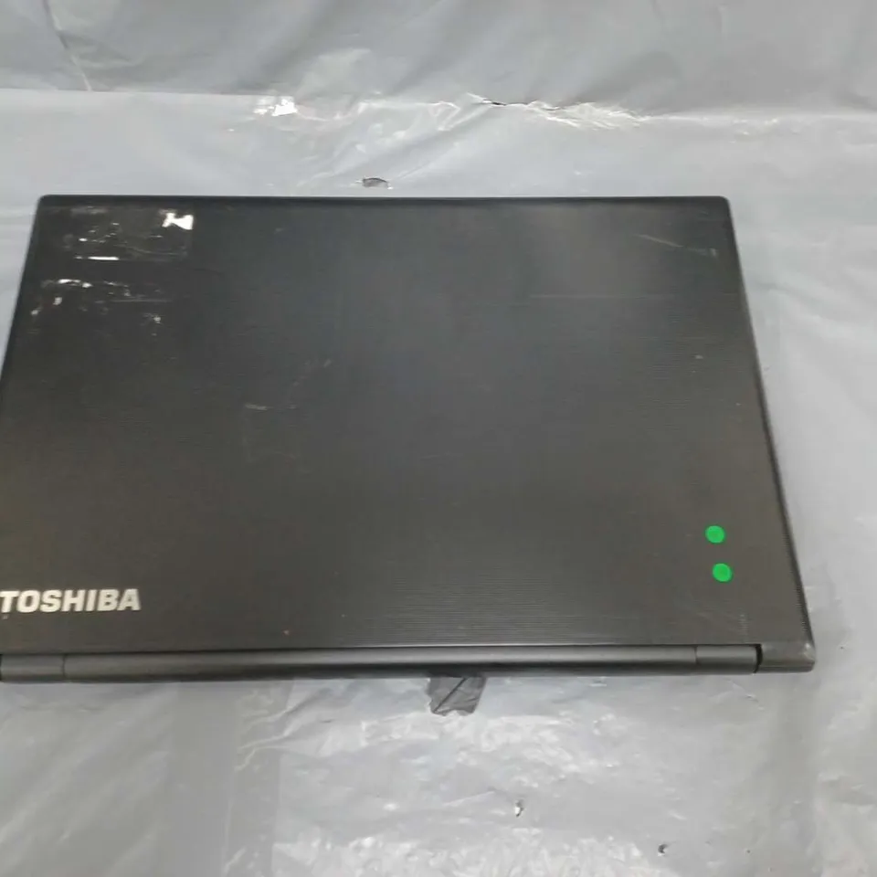 TOSHIBA SATELLITE PRO R50-B	15 INCH I3-4005U 1.70GHZ
