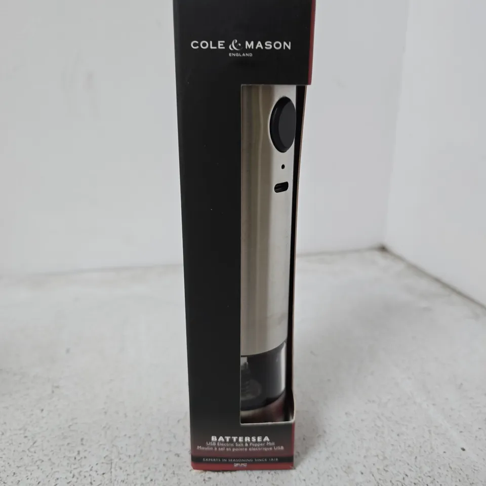 BOXED COLE & MASON BATTERSEA USB ELECTRIC SALT & PEPPER MILL