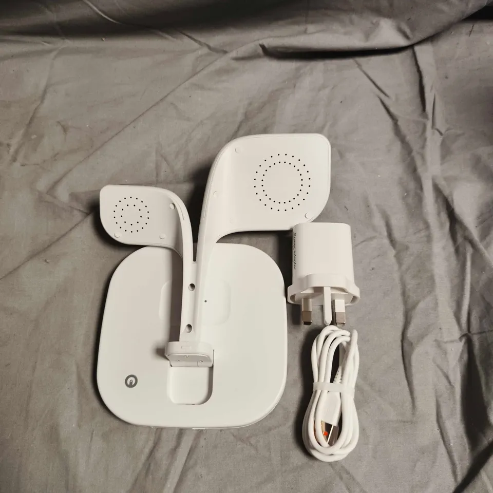 5-IN-1 WIRELESS CHARGING STATION – WHITE - YM-UD22