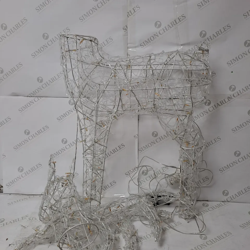 BOXED FESTIVE INDOOR/OUTDOOR PRE LIT REINDEER 