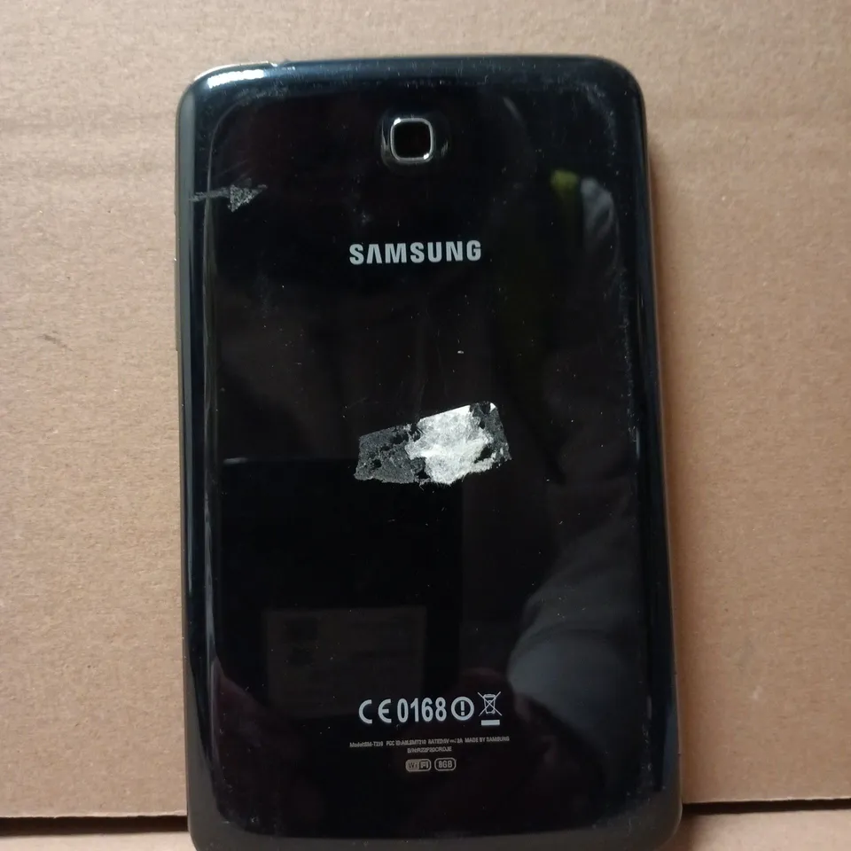 SAMSUNG TABLET - SM-T210