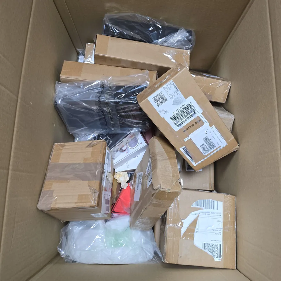 BOX OF APPROXIMATELY 15 ASSORTED ITEMS TO INCLUDE - STRAIGHTENERS , SUNGLASSES , ETC 