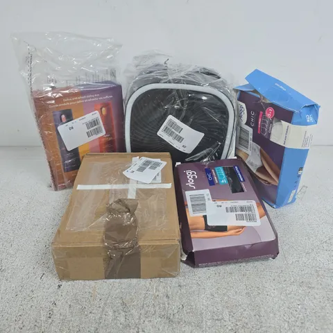 APPROXIMATELY 25 ASSORTED ITEMS TO INCLUDE BELL & HOWELL FAN, DYSON STYLING DUO, SLOGGI MAXI BRIEFS, ETC - COLLECTION ONLY