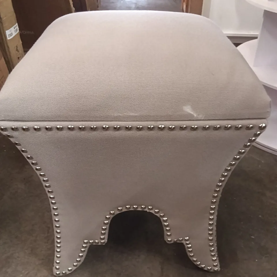 HARLEYSVILLE SQUARE OTTOMAN STORAGE - SLIGHT MARKS