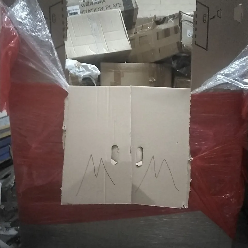 PALLET OF HOUSEHOLD ITEMS TO INCLUDE CEILING FAN WITH LIGHT, RETRACTABLE GATE,AQUA LED LIGHT,GOLF PUTTING MAT AND OTHER ASSORTED ITEMS...