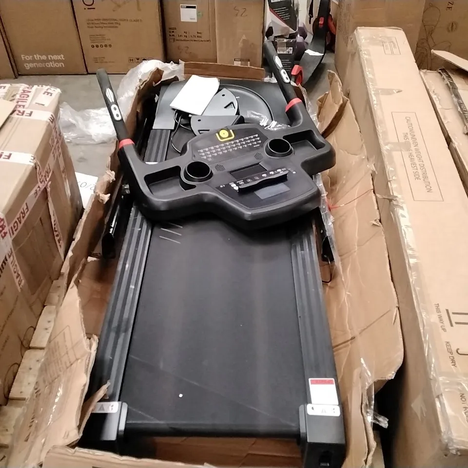 REEBOK GT40Z ONE SERIES TREADMILL 