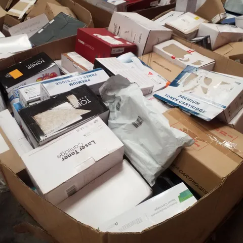 PALLET CONTAINING ASSORTED TONER CARTRIDGES