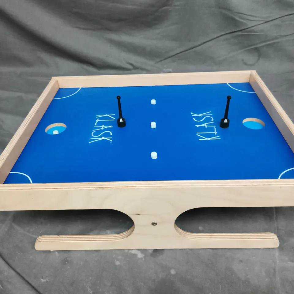 KLASK MAGNETIC TABLE TOP GAME 