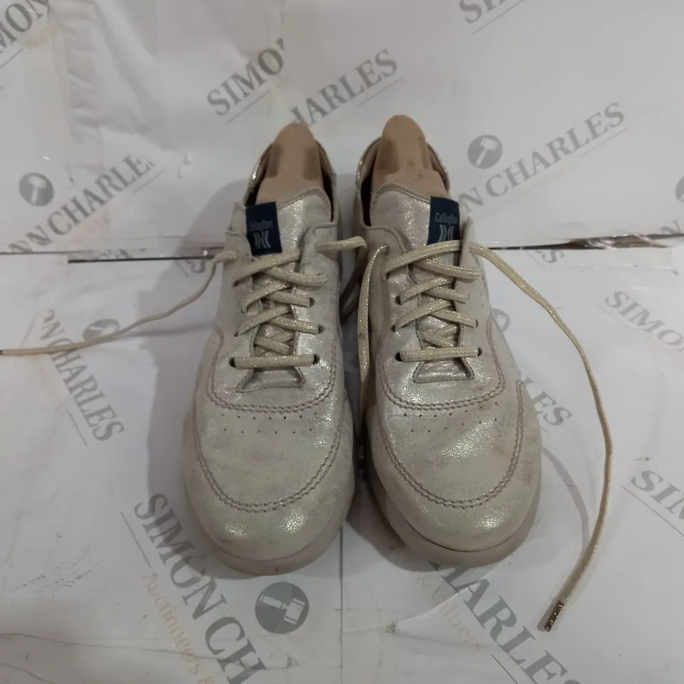 CALLAGHAN GOLD TRAINER SIZE 41