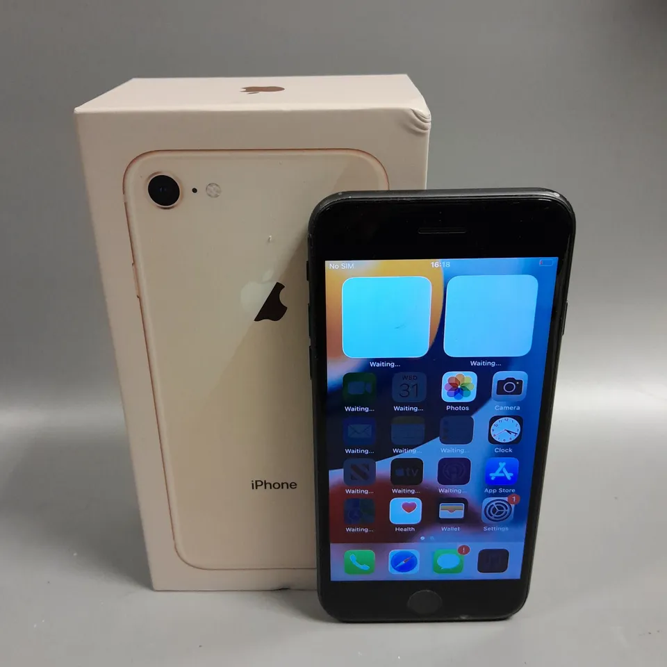 BOXED APPLE IPHONE 8 SMARTPHONE 