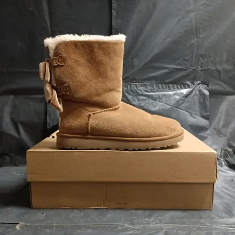 BOXED PAIR OF UGG BAILEY BOW VELVET RIBBON SHOES IN CHESTNUT SIZE UK 6