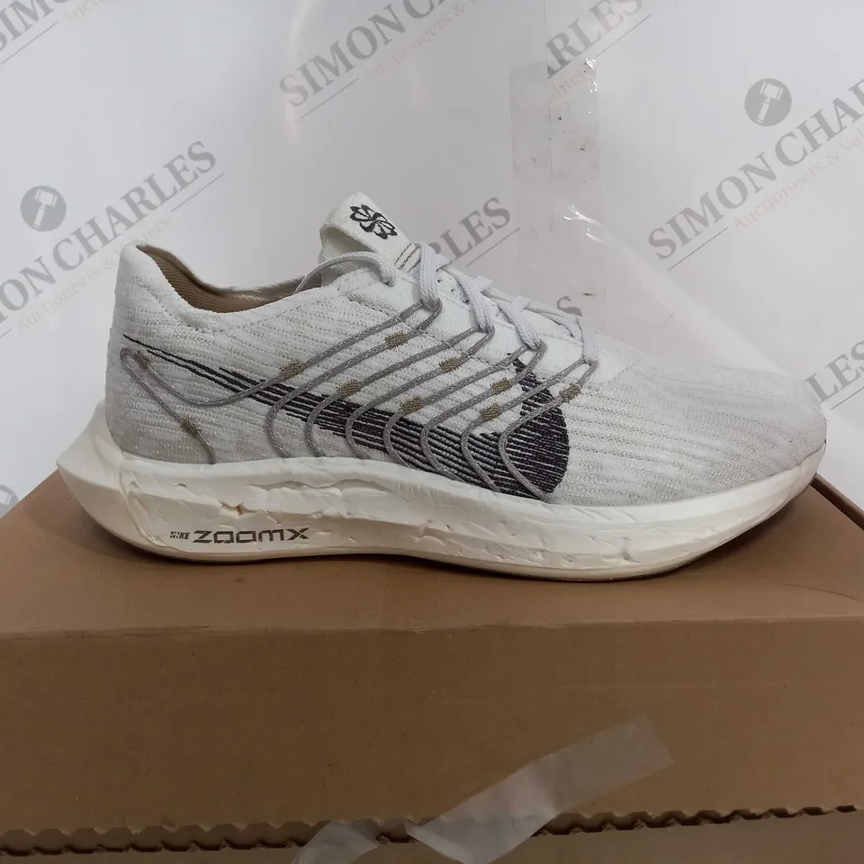 BOXED NIKE PEGASUS TRUBO NEXT NATURE - UK 8