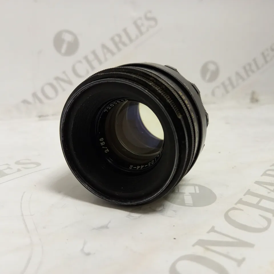 HELIOS-44-2 2/56 7203818 LENS