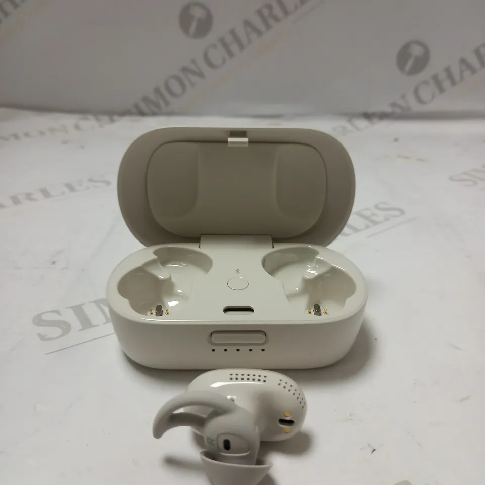 BOSE QUIETCOMFORT NOISE CANCELLING EARBUDS