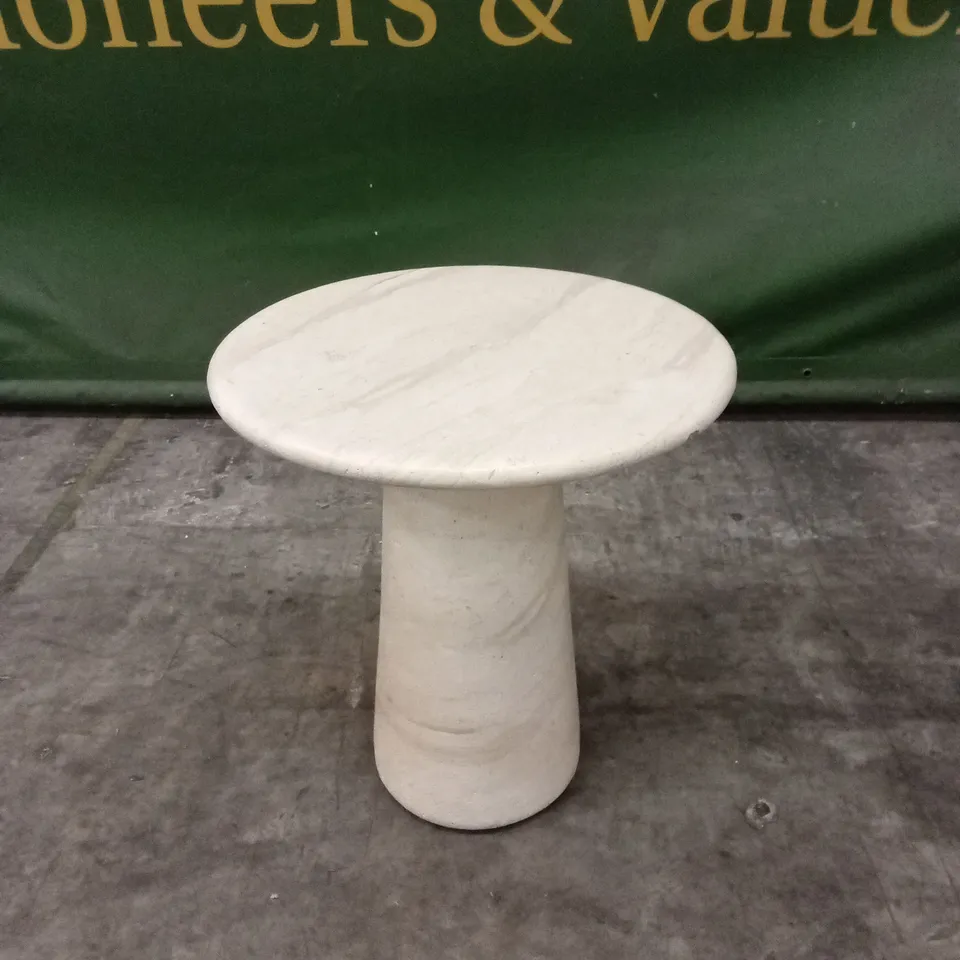 QUALITY DESIGNER IRIS LAMP TABLE 