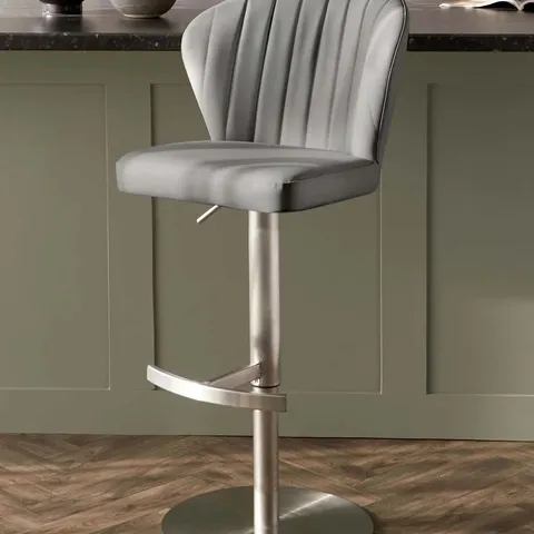 BOXED DANETTI HARPER MID GREY FAUX LEATHER GAS LIFT BAR STOOL
