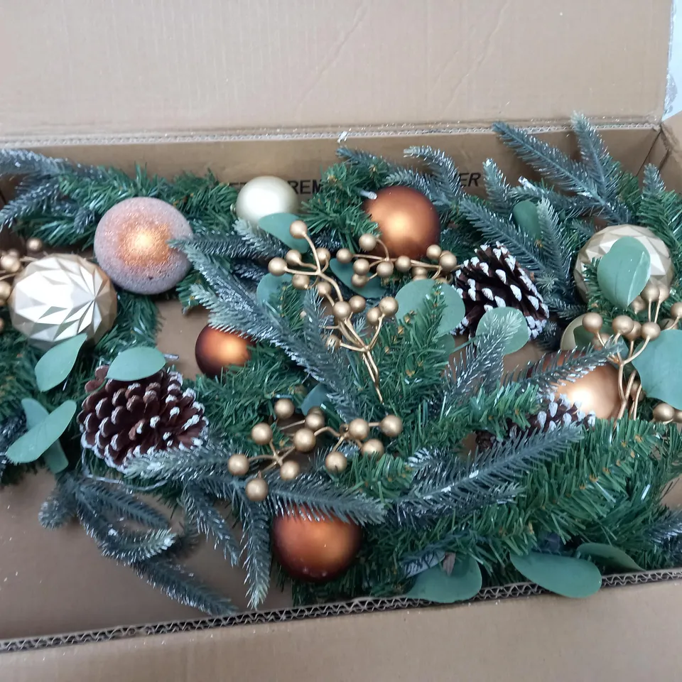 6FT COPPER AND GOLD PRE LIT GARLAND RRP £29.99